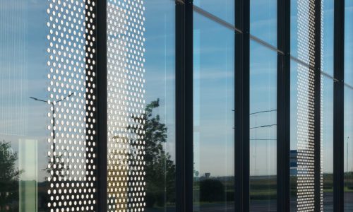 Innovations in Modern Insulating Windows: Enhancing Energy Efficiency and Comfort